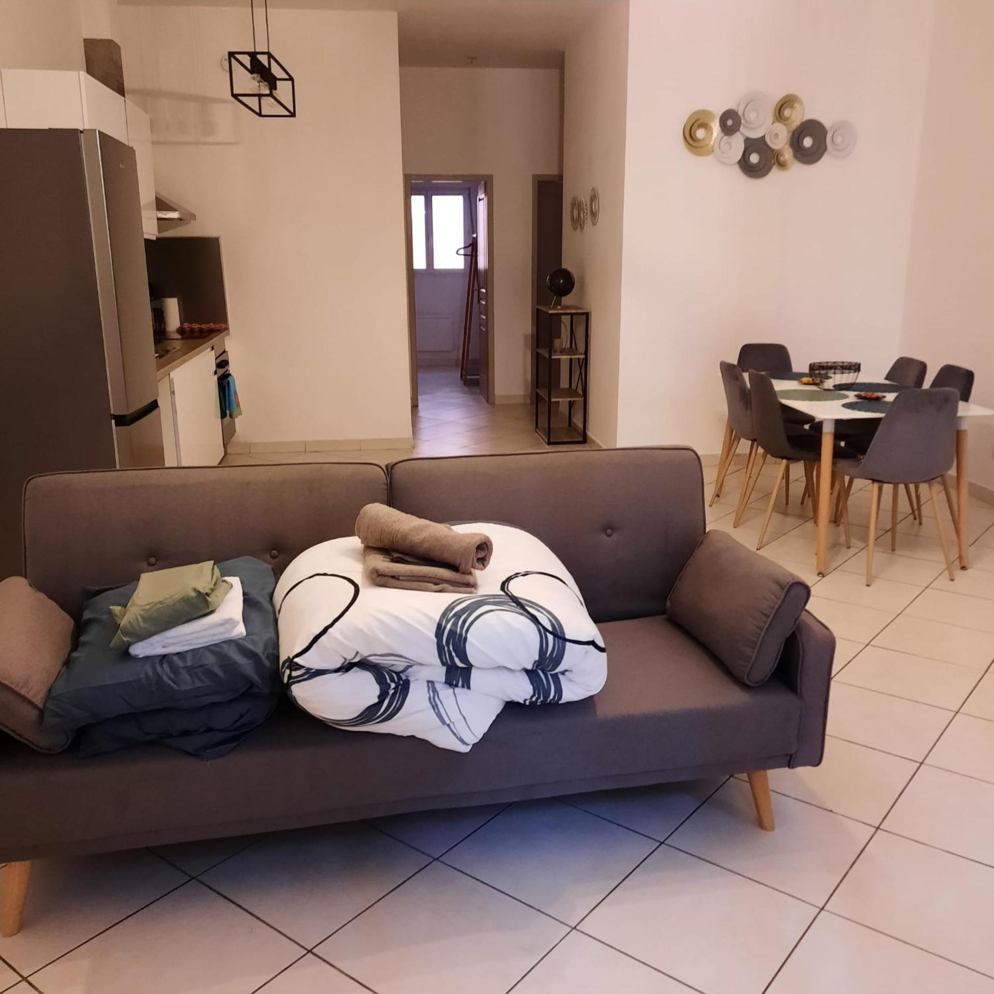 Le Albert 1Er Beziers Appartements Tout Equipes Exterior foto
